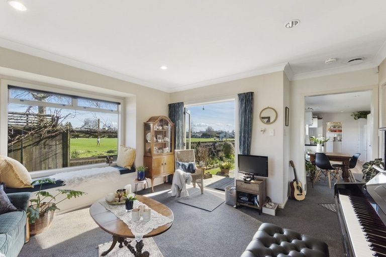 Photo of property in 16 Kingsley Street, St Andrews, Hamilton, 3200