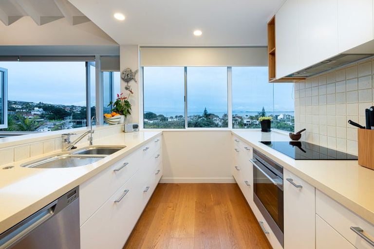 Photo of property in 3/25 Prospect Terrace, Milford, Auckland, 0620