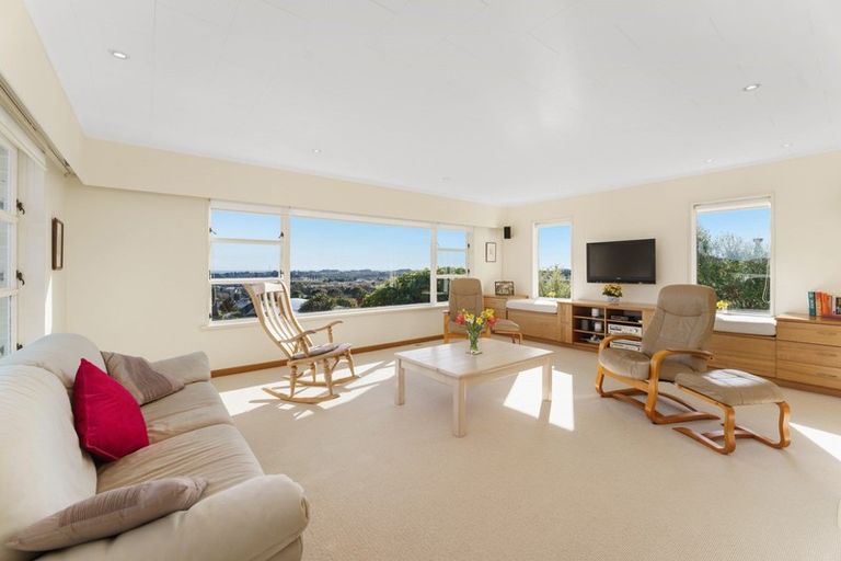 Photo of property in 109 Winara Avenue, Waikanae, 5036