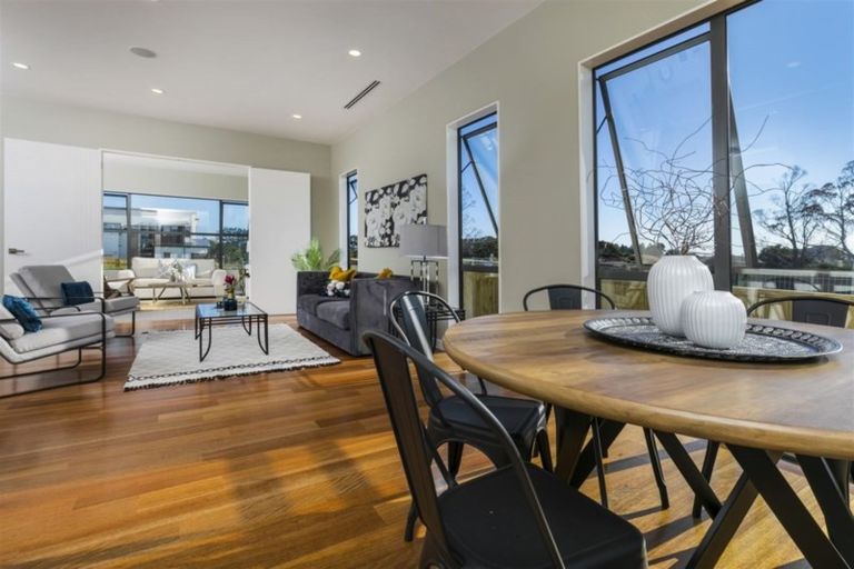 Photo of property in 7 Kano Way, Hobsonville, Auckland, 0616