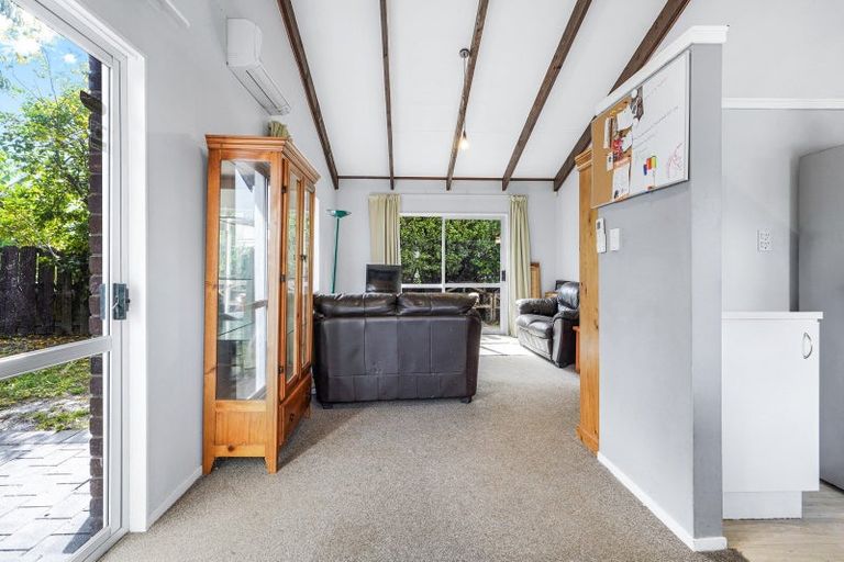 Photo of property in 7 Dale Place, St Andrews, Hamilton, 3200