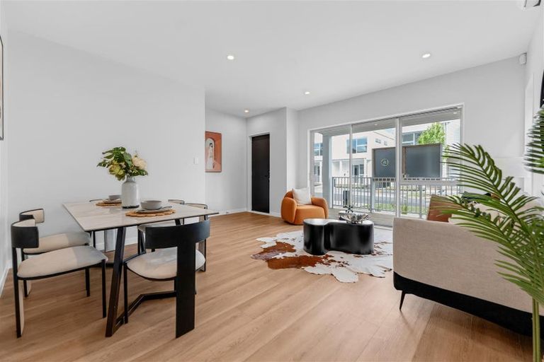 Photo of property in 21 Yellow Pear Lane, Karaka, 2578