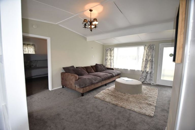 Photo of property in 52 Rangatira Drive, Mangakino, 3421