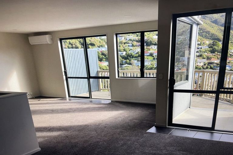 Photo of property in 7 Lydia Way, Karori, Wellington, 6012