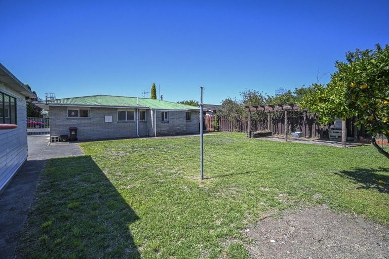 Photo of property in 20 Cartier Crescent, Flaxmere, Hastings, 4120