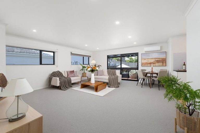 Photo of property in 5a James Laurie Street, Henderson, Auckland, 0612