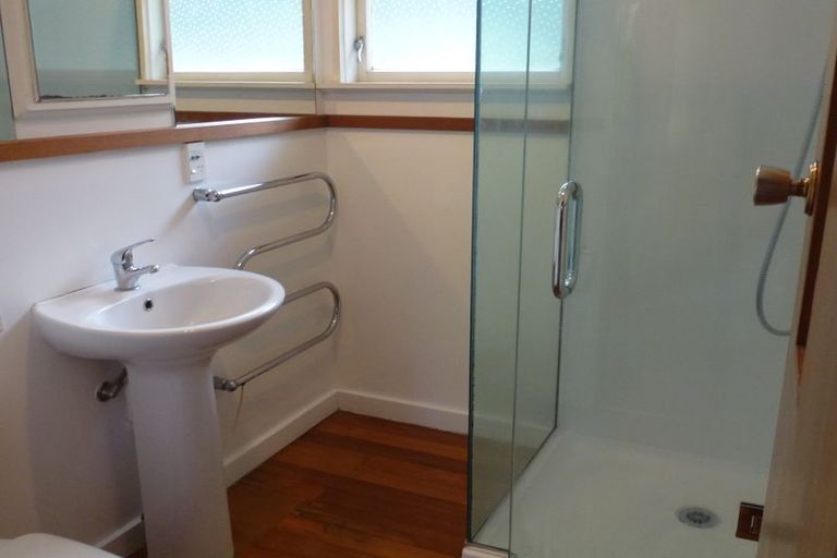 Photo of property in 1b Kensington Mews, Hokowhitu, Palmerston North, 4410