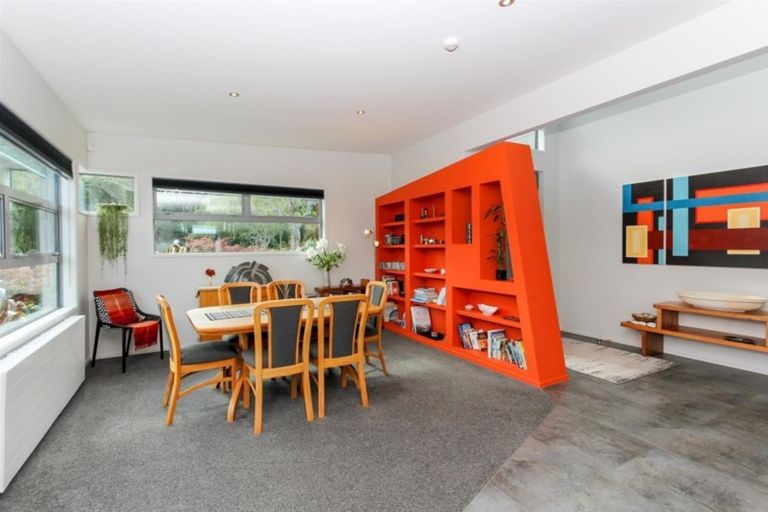 Photo of property in 46 Victoria Road, New Plymouth, 4310