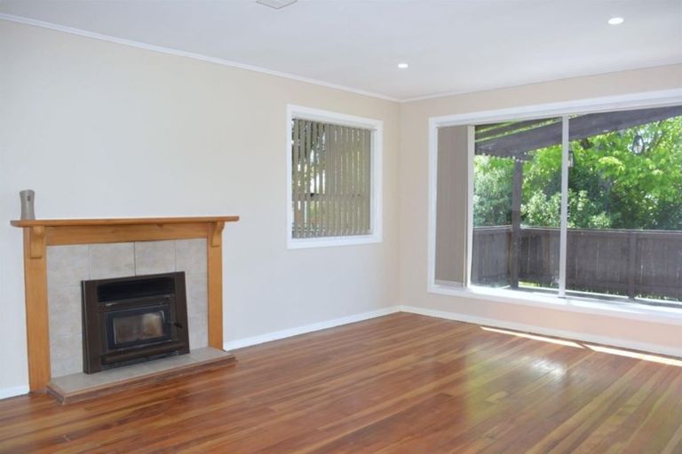 Photo of property in 52a Youngs Road, Papakura, 2110