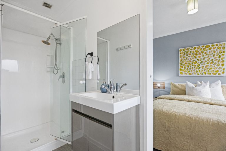Photo of property in 22 Mcgeorge Avenue, Mornington, Dunedin, 9011