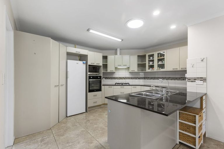 Photo of property in 29 Ambleside Drive, Northpark, Auckland, 2013