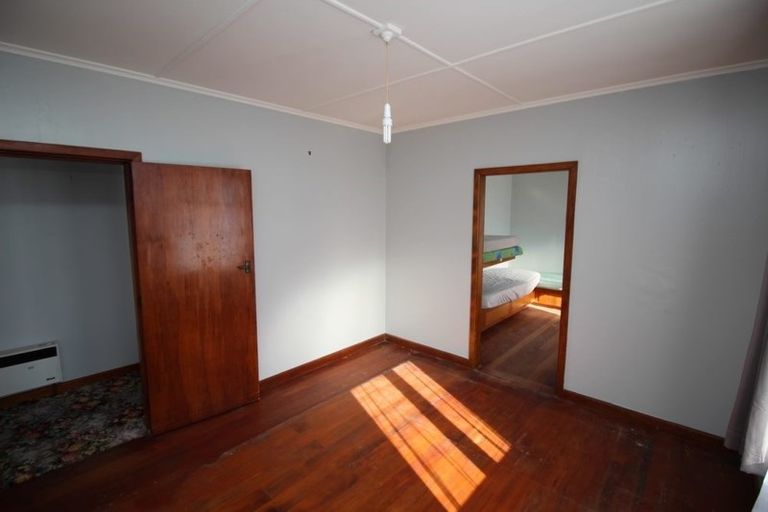 Photo of property in 6 French Street, Marton, 4710