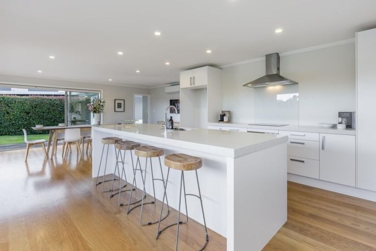 Photo of property in 97 Kaipara Portage Road, Riverhead, 0820