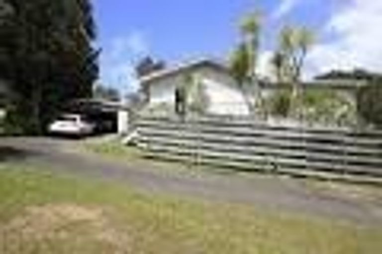 Photo of property in 33 Leo Street, Glen Eden, Auckland, 0602