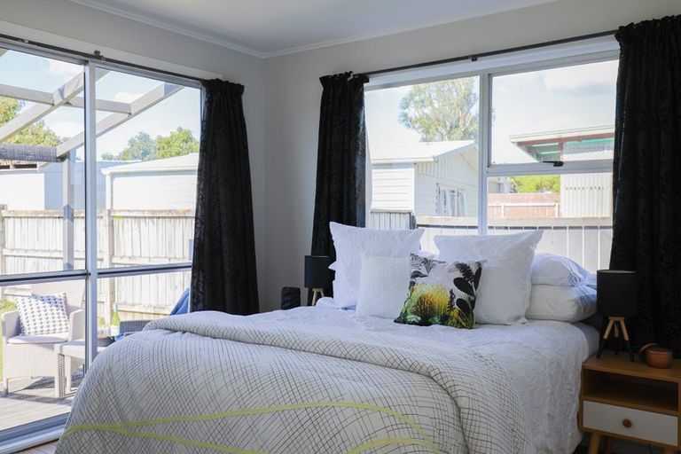 Photo of property in 57 Wordsworth Road, Manurewa, Auckland, 2102