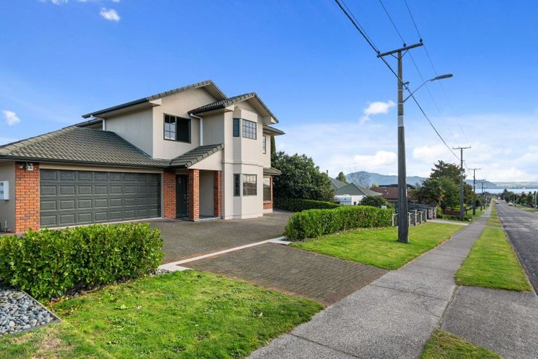 Photo of property in 99 Basley Road, Owhata, Rotorua, 3010