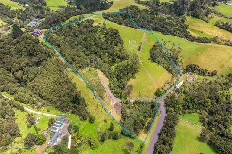 Photo of property in 34 Awhiorangi Promenade, Swanson, Auckland, 0816