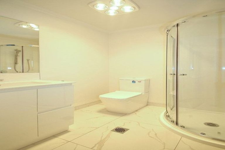 Photo of property in 4/107 Knighton Road, Hillcrest, Hamilton, 3216