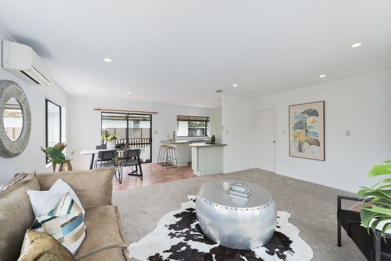 Photo of property in 13b Universal Drive, Henderson, Auckland, 0610