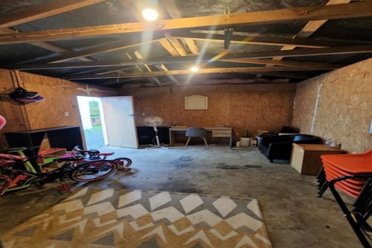 Photo of property in 8 Sussex Street, Levin, 5510