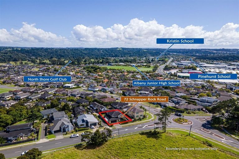 Photo of property in 72 Schnapper Rock Road, Schnapper Rock, Auckland, 0632