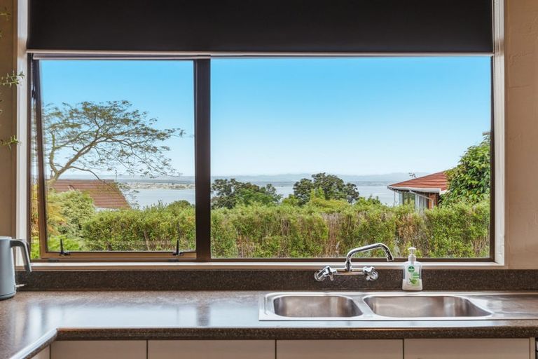 Photo of property in 1/16 Isobel Street, Acacia Bay, Taupo, 3330