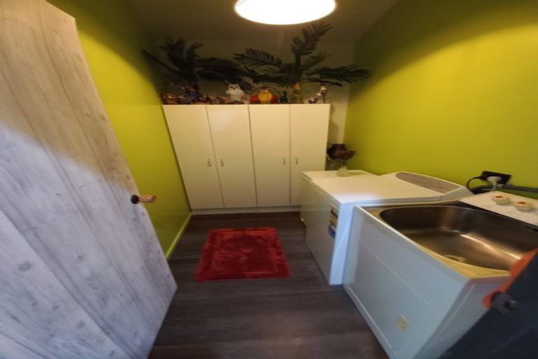 Photo of property in 11 Delamaine Street, Hinds, Ashburton, 7775