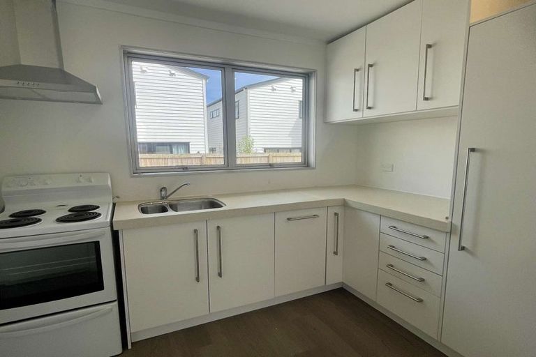 Photo of property in 35 Tabitha Crescent, Henderson, Auckland, 0612