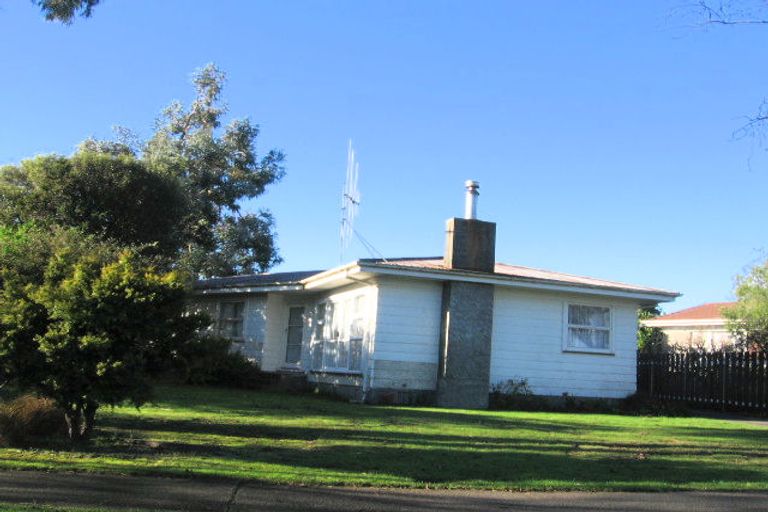 Photo of property in 33 Apollo Parade, Milson, Palmerston North, 4414
