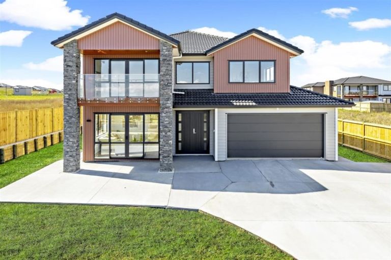 Photo of property in 16 Hutukawa Drive, Beachlands, Auckland, 2018
