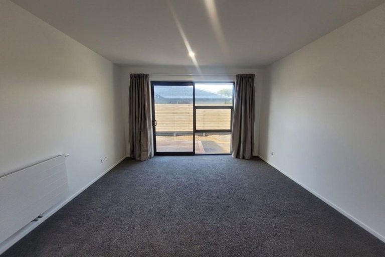 Photo of property in 6 Te Ara O Ngakeiha, Fitzroy, New Plymouth, 4312