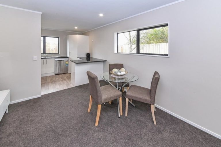 Photo of property in 67b Arimu Road, Papakura, 2110