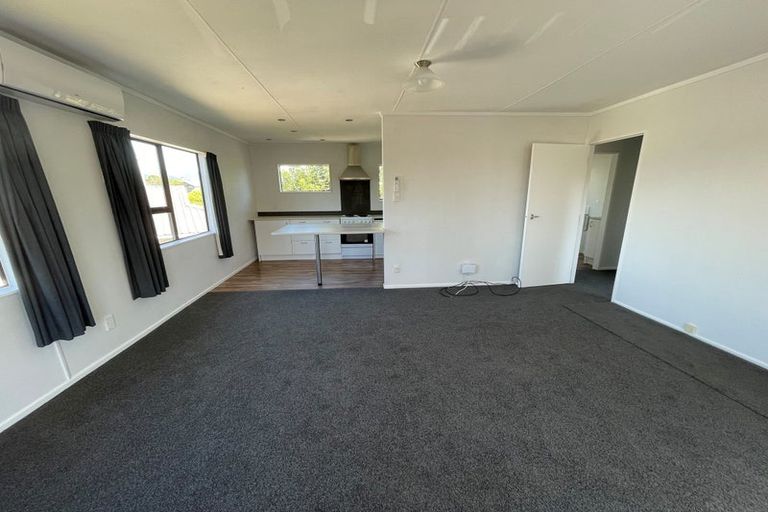 Photo of property in 42 Winton Street, Paraparaumu Beach, Paraparaumu, 5032
