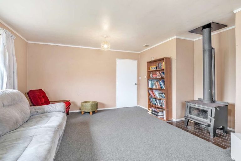 Photo of property in 13 Mccorkindale Street, Feilding, 4702