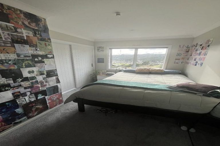 Photo of property in 77 Logie Street, Stokes Valley, Lower Hutt, 5019