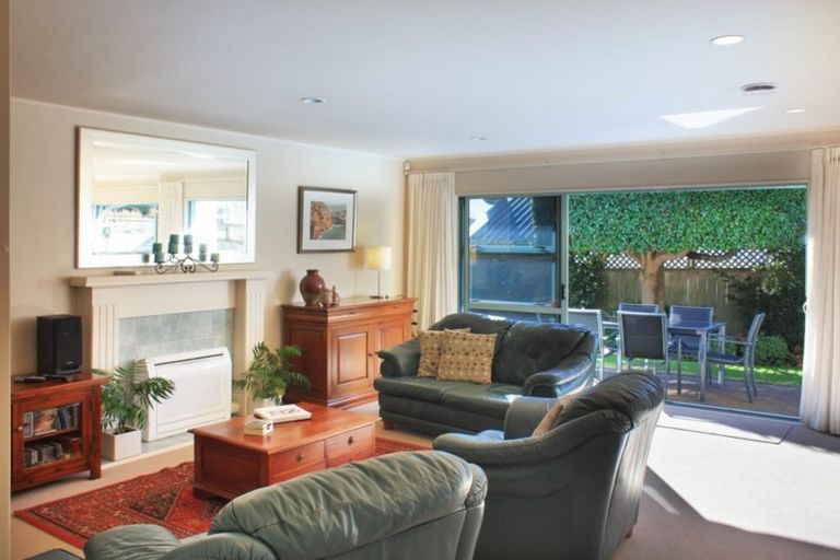 Photo of property in 2/232 Kepa Road, Mission Bay, Auckland, 1071