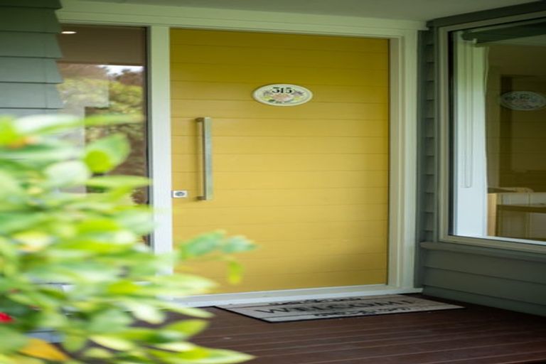 Photo of property in 315 Withells Road, Avonhead, Christchurch, 8042