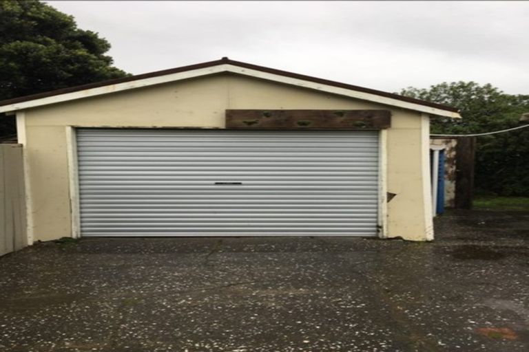 Photo of property in 106 The Parade, Paekakariki, 5034