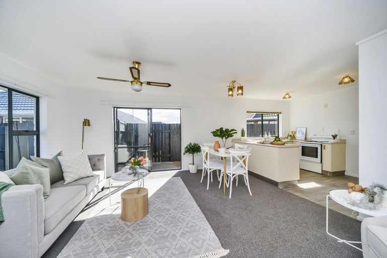 Photo of property in 7c Carroll Street, Palmerston North, 4410