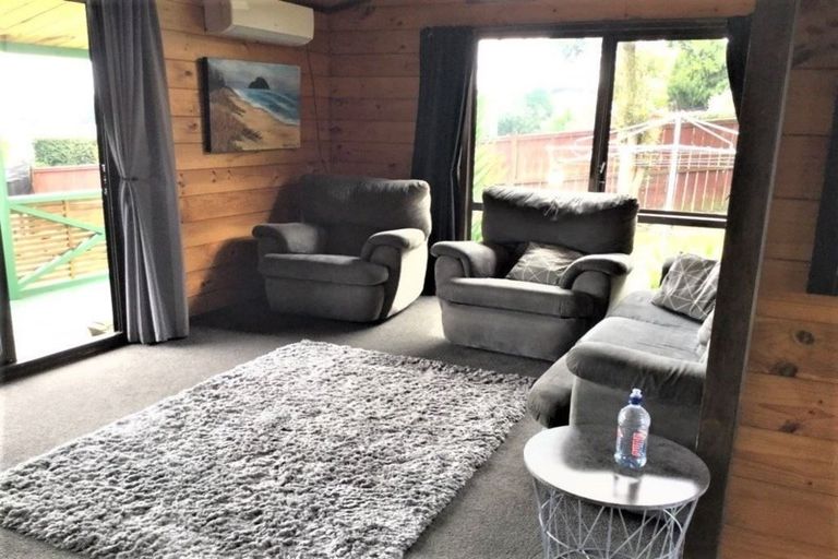 Photo of property in 48 Victory Street, Welcome Bay, Tauranga, 3112