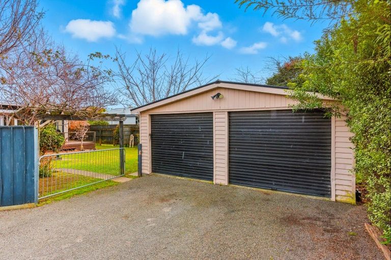 Photo of property in 22 York Street, Levin, 5510