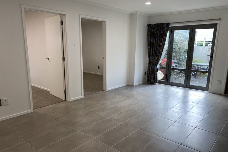 Photo of property in 2/19 Havelock Road, Havelock North, 4130