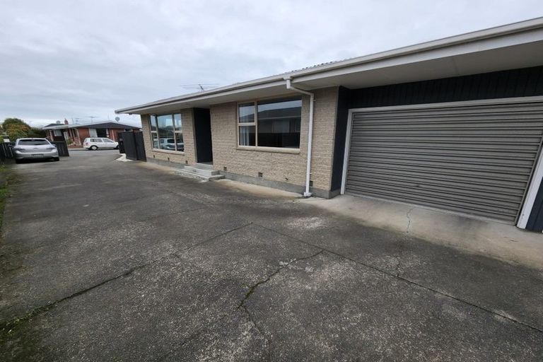 Photo of property in 1/7 Tulloch Place, Papanui, Christchurch, 8052