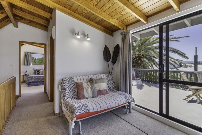 Photo of property in 306b Beverley Terrace, Whangamata, 3620