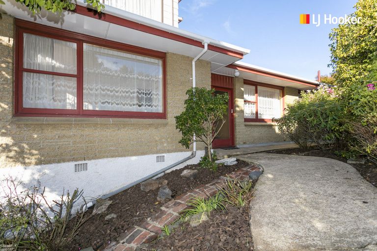 Photo of property in 12 Cross Street, Mornington, Dunedin, 9011