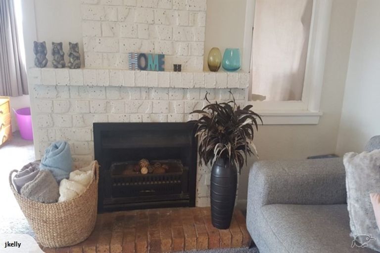 Photo of property in 22 Philson Terrace, Browns Bay, Auckland, 0630