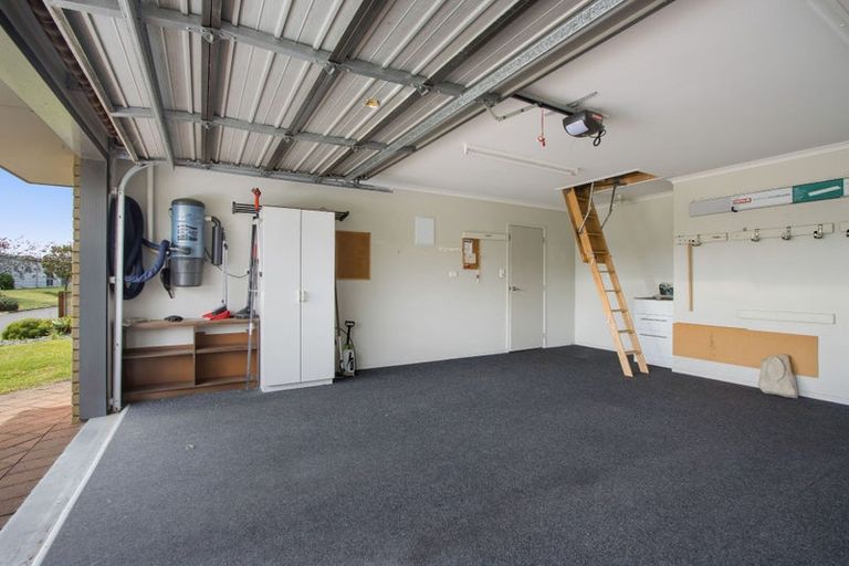 Photo of property in 55 Malta Crescent, Katikati, 3129