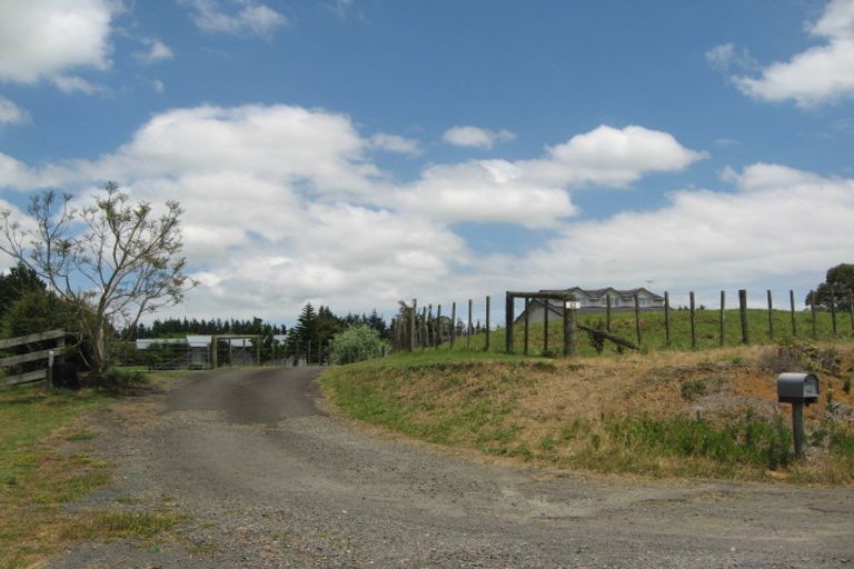 Photo of property in 62 Bungard Road, Karaka, Papakura, 2580