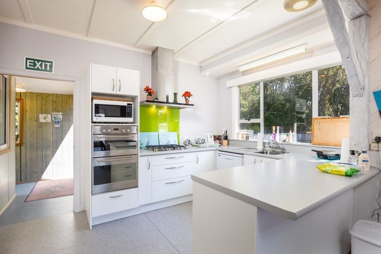 Photo of property in 429 Devon Street West, Lynmouth, New Plymouth, 4310