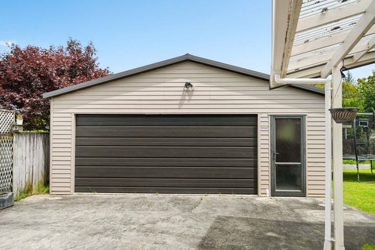 Photo of property in 5 Brookbank Place, Glenview, Hamilton, 3206